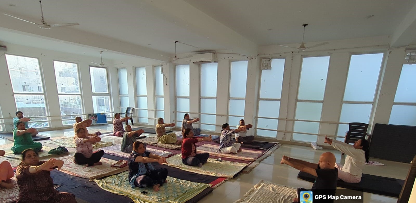 'CM Ki Yogashala' is giving the message of living a healthy life to the people.